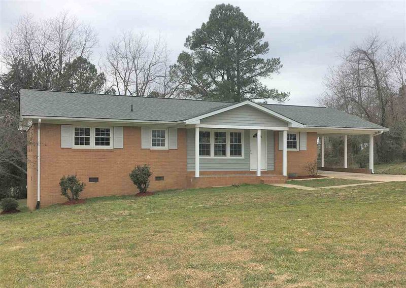 4001 Chaucer Dr, Durham, NC 27705