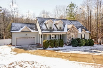 4001 Hopkins Trace Ln, Zebulon, NC 27597