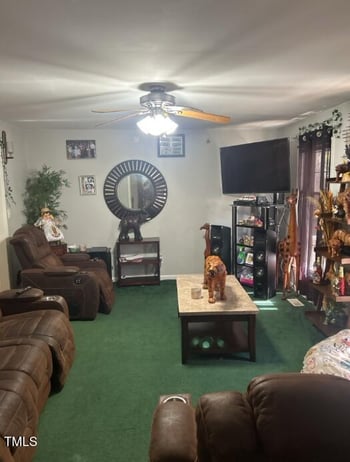 4001 Pickwick Dr, Raleigh, NC 27613