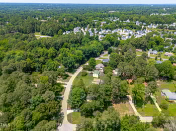 4001 Pin Oak Rd, Raleigh, NC 27604