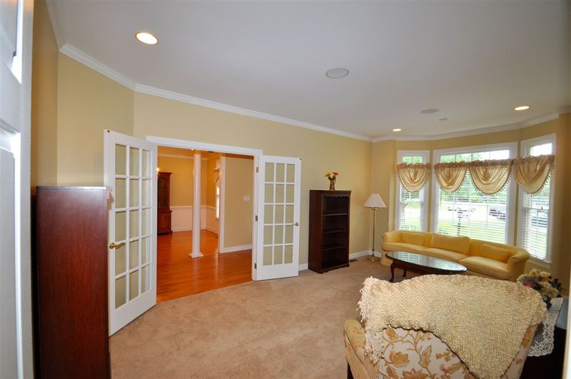4001 Stone Summit Ln, Raleigh, NC 27603