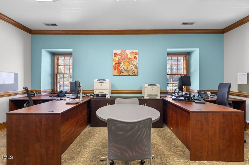 4002 Barrett Dr #202, Raleigh, NC 27609