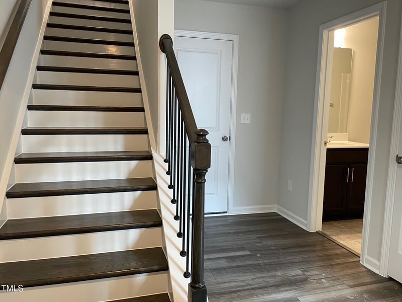 4002 Silver Oak Ln, Durham, NC 27703