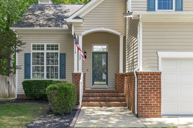 4002 Winecott Dr, Apex, NC 27502