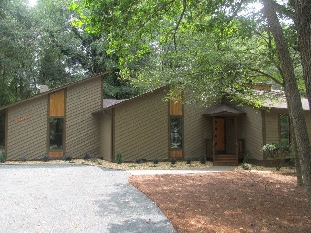 4003 Hope Valley Rd, Durham, NC 27707
