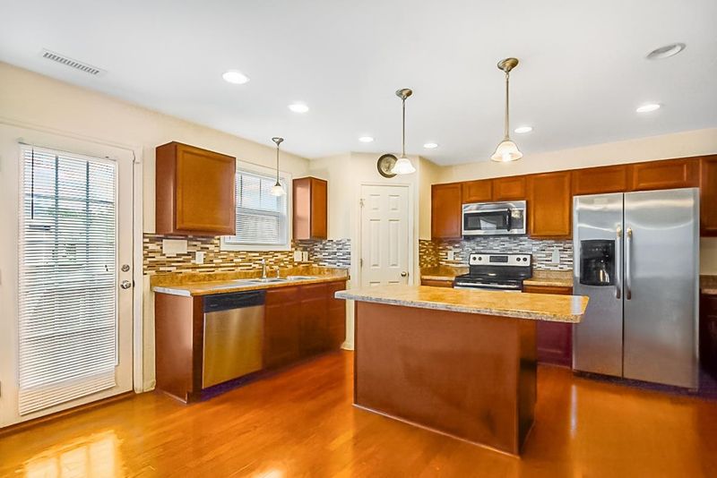 4003 Lady Slipper Ln, Durham, NC 27704