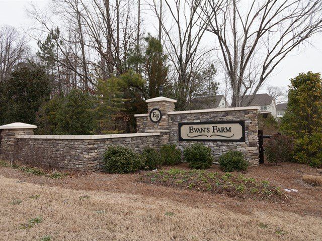 4003 Strendal Dr, Cary, NC 27519
