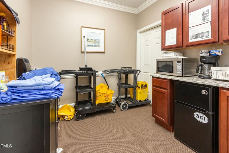 4004 Barrett Dr #102, Raleigh, NC 27609