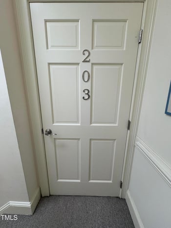 4004 Barrett Dr, Raleigh, NC 27609