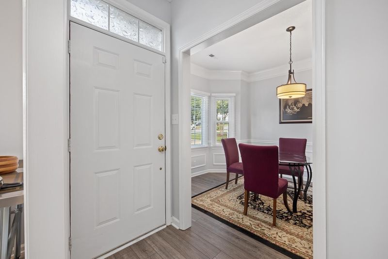 4004 Charleston Park Dr, Raleigh, NC 27604