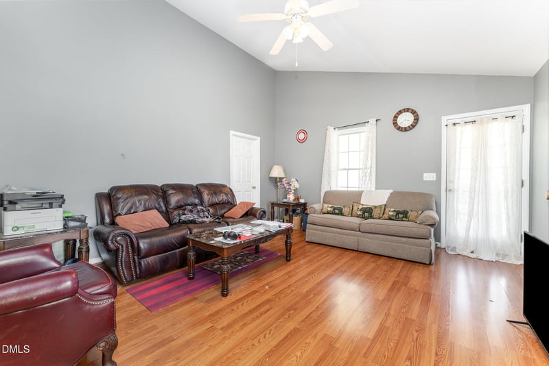 4004 Grandover Dr, Raleigh, NC 27610