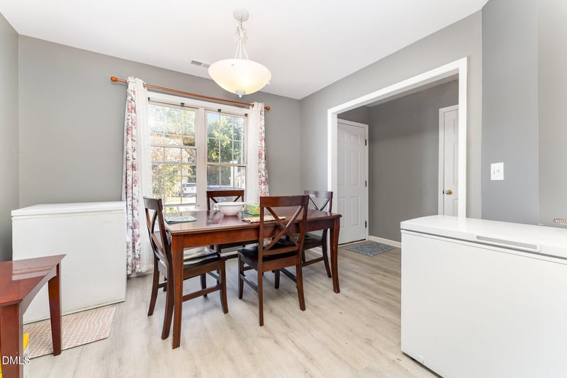 4004 Grandover Dr, Raleigh, NC 27610