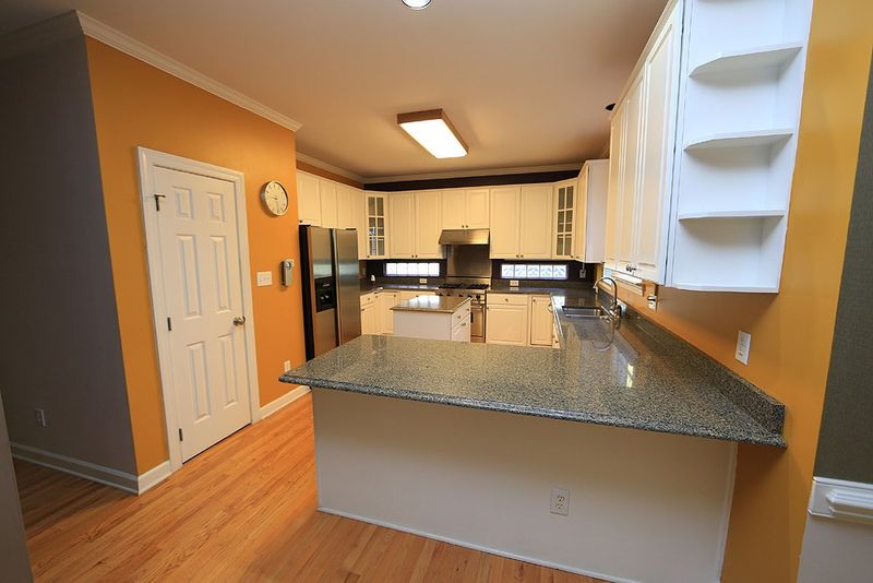 4004 Grayson Ridge Ct, Raleigh, NC 27613