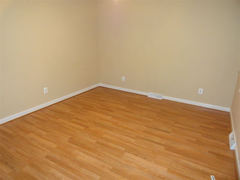 4004 Green Rd, Raleigh, NC 27604
