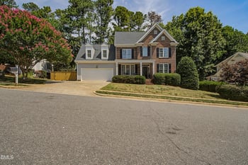 4004 Heathgate Ln, Raleigh, NC 27613