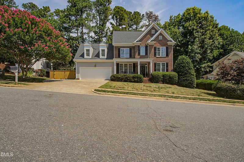 4004 Heathgate Ln, Raleigh, NC 27613