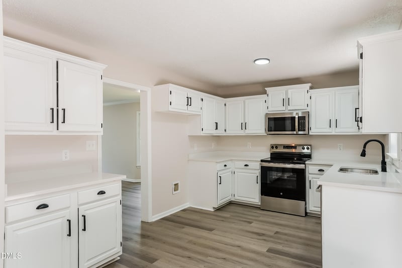 4004 Inkberry Ct, Apex, NC 27539