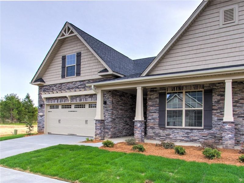 4004 Kinsley Tc, Burlington, NC 27215