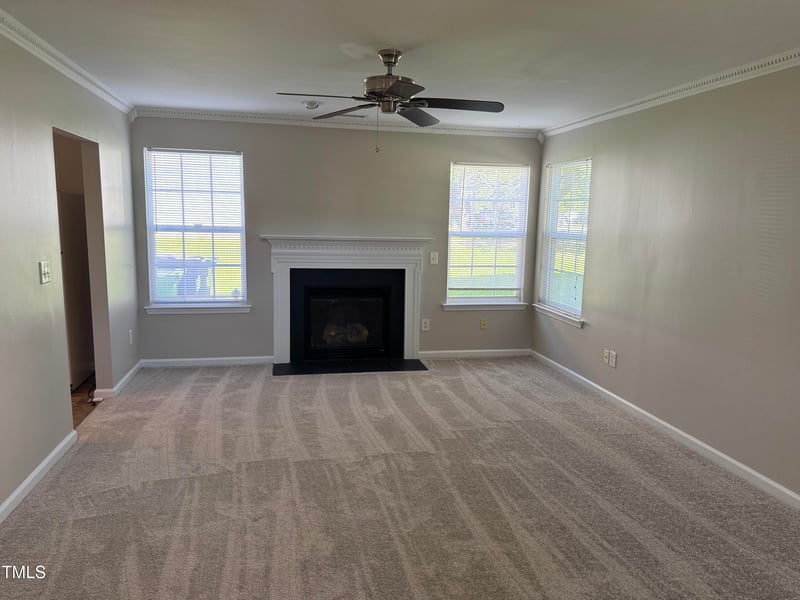4004 Laurel Glen Dr, Raleigh, NC 27610