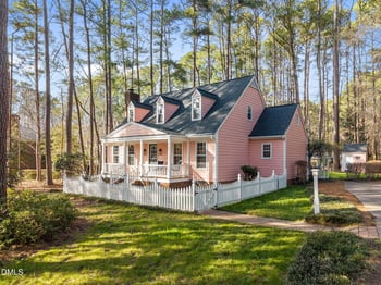 4004 Old Sturbridge Dr, Apex, NC 27539