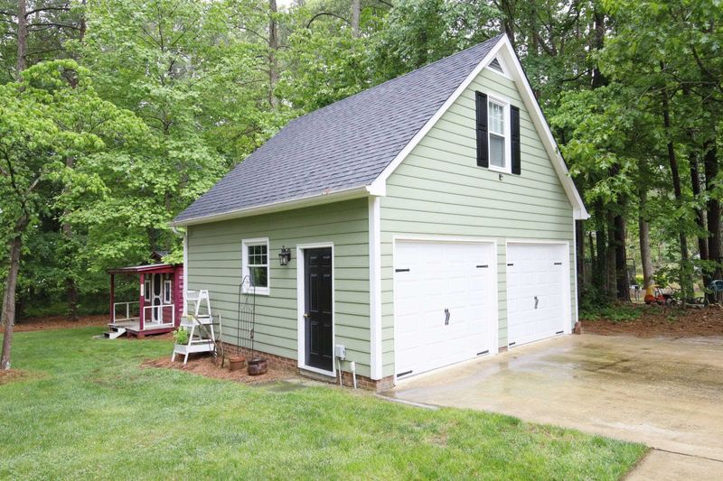 4004 Omer Ln, Durham, NC 27703