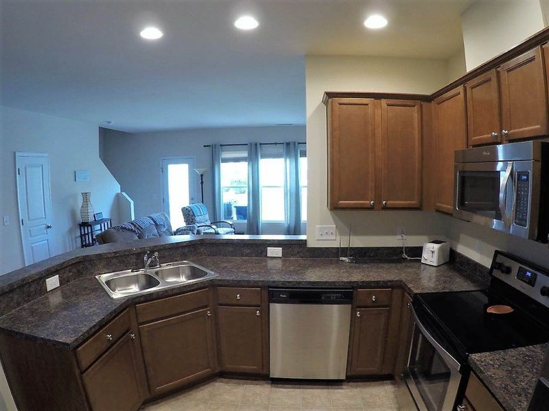 4004 Tilton Dr, Raleigh, NC 27616