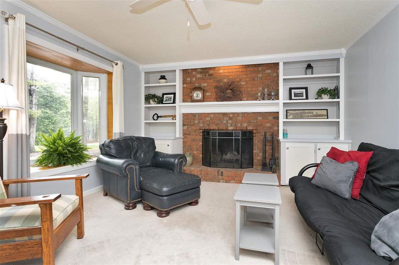 4005 Bamburgh Ln, Apex, NC 27539