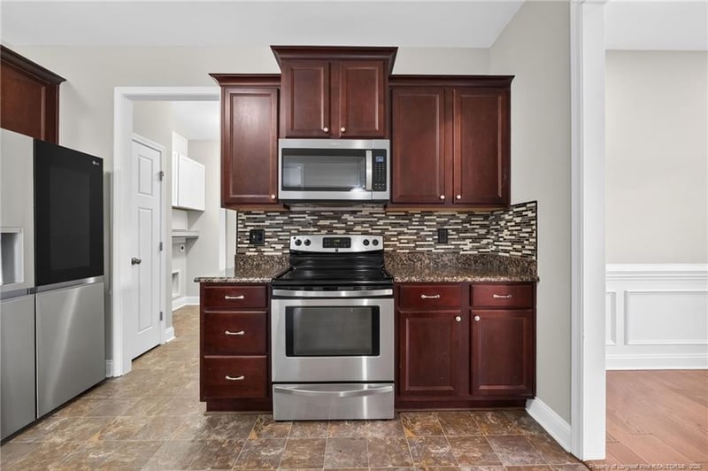 4005 Baywood Point Dr, Fayetteville, NC 28312