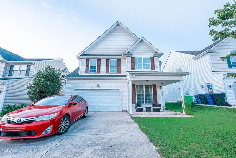 4005 Carolina Cherry Dr, Raleigh, NC 27610