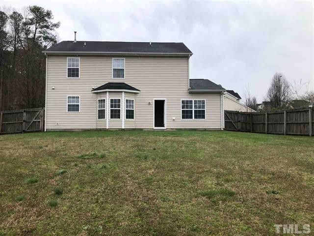 4005 Iverson St, Raleigh, NC 27604