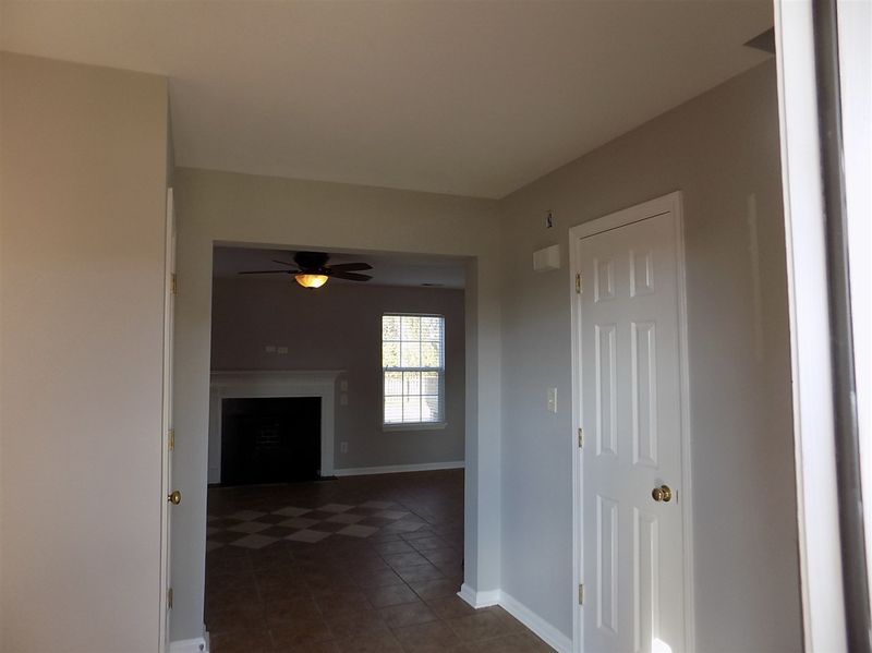 4005 Rothfield Ln, Raleigh, NC 27616