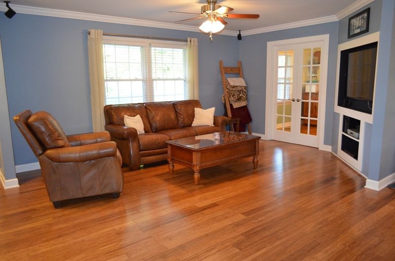 4005 Yates Mill Pond Rd, Raleigh, NC 27606