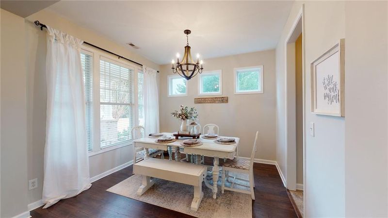 4006 Bow Ct, Burlington, NC 27215