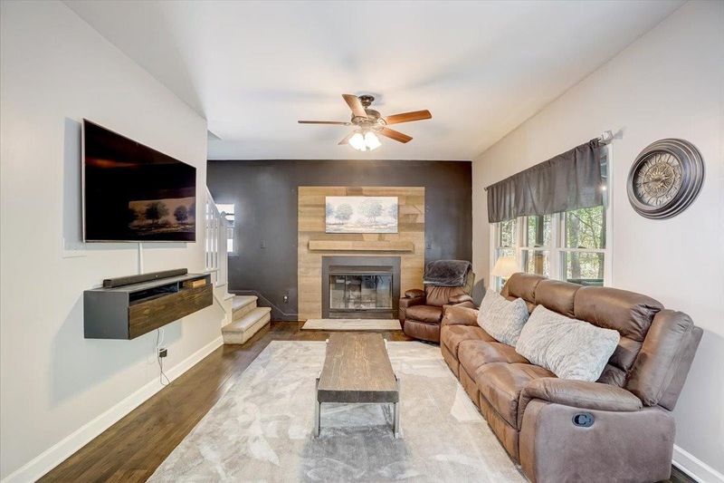 4006 Marklyn Pl, Hillsborough, NC 27278