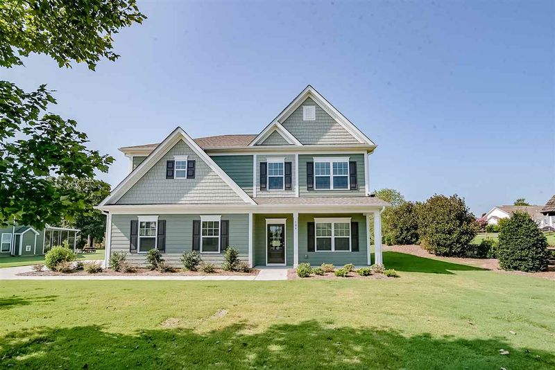 4006 Mendenhall Dr #9, Zebulon, NC 27597