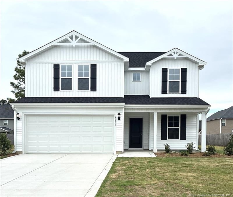 4006 Racking Horse Rd, Hope Mills, NC 28348