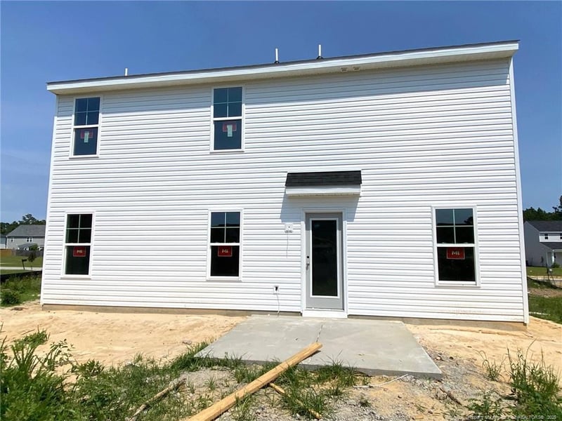 4006 Racking Horse Rd, Hope Mills, NC 28348