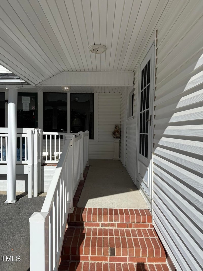 4007 Roxboro St, Durham, NC 27704