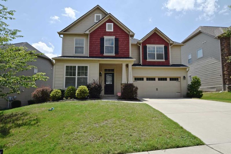4007 Vallonia Dr, Cary, NC 27519