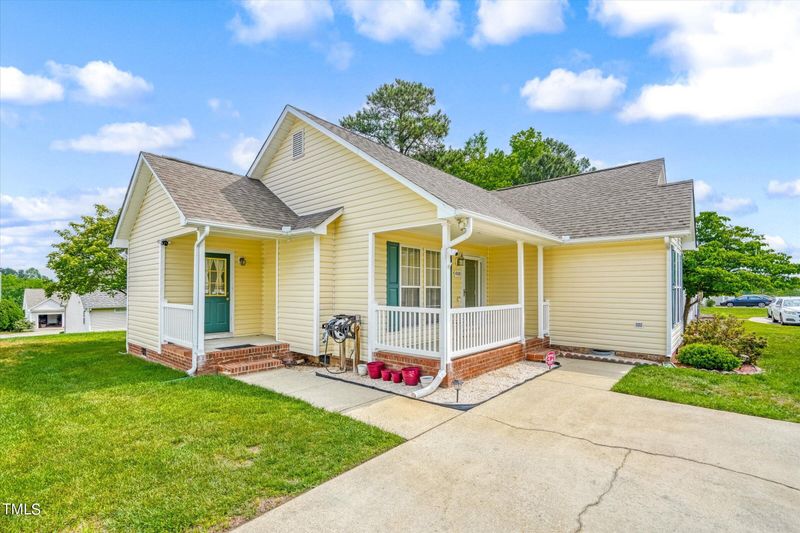4008 Cold Harbour Dr, Raleigh, NC 27610