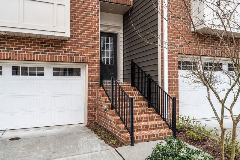 4008 Robious Ct, Cary, NC 27519