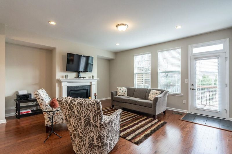 4008 Robious Ct, Cary, NC 27519