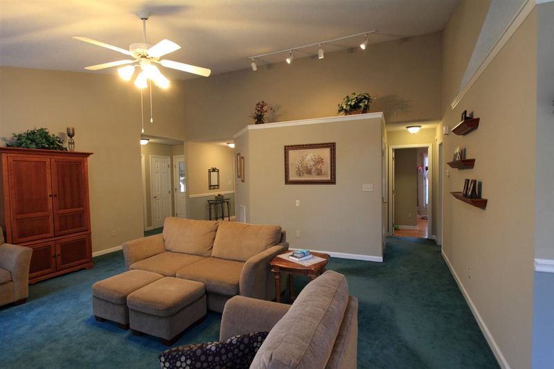 4008 Sturbridge Dr, Durham, NC 27713