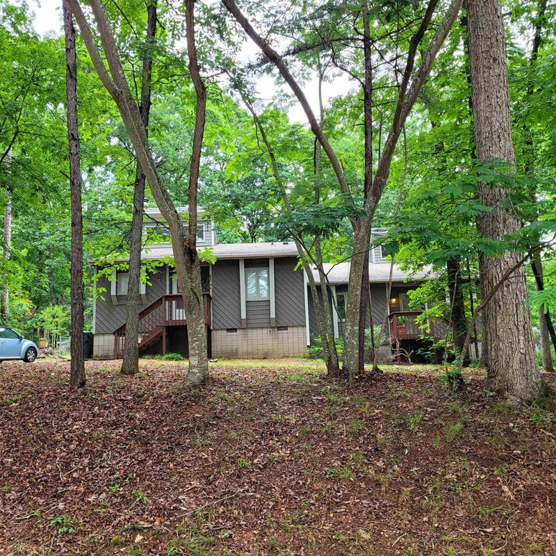 4009 Arckelton Dr, Raleigh, NC 27612