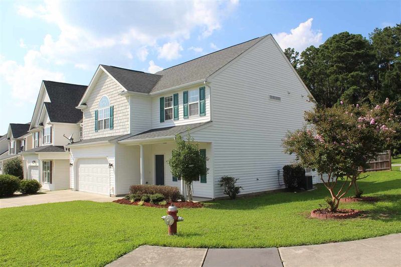 4009 Carolina Cherry Dr, Raleigh, NC 27610