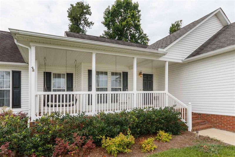 4009 Cold Harbour Dr, Raleigh, NC 27610