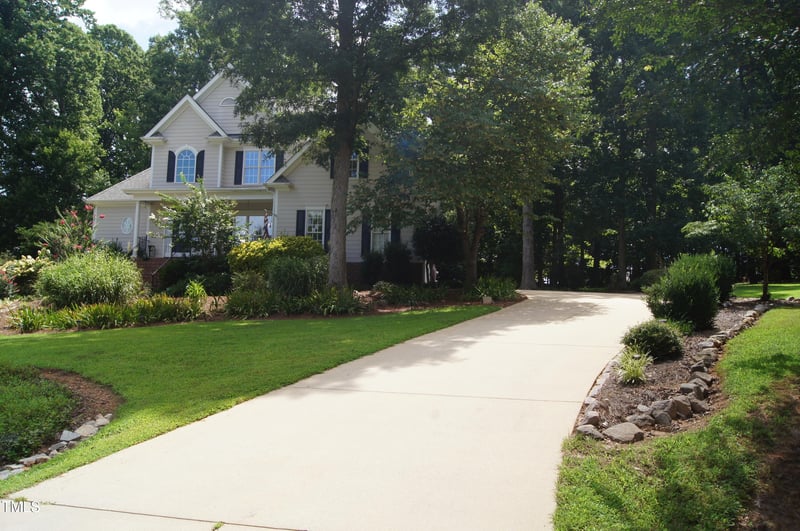 4009 High Mountain Dr, Raleigh, NC 27603