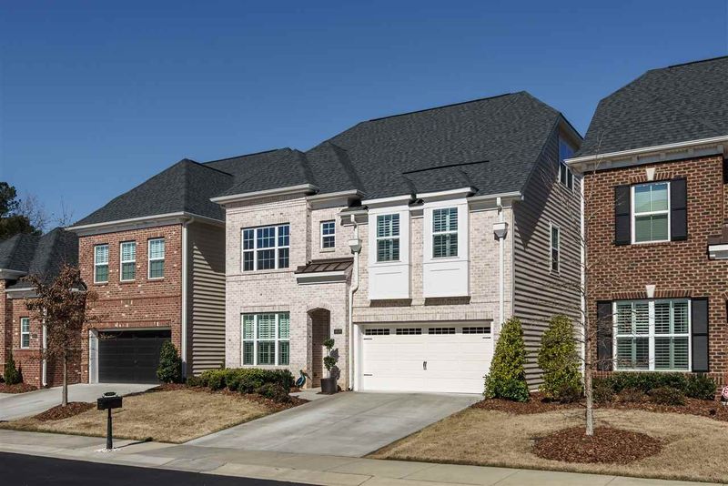4009 Windflower Ln, Raleigh, NC 27612