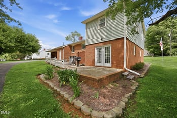 401 9th St, Mebane, NC 27302