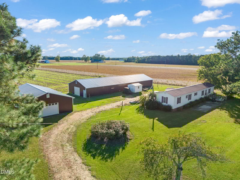 401 Allen's Crossroads Rd, Four Oaks, NC 27524